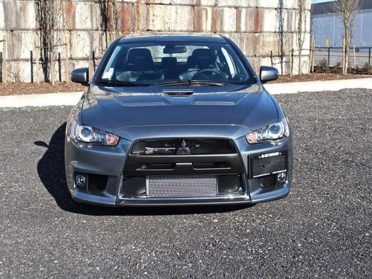 633478