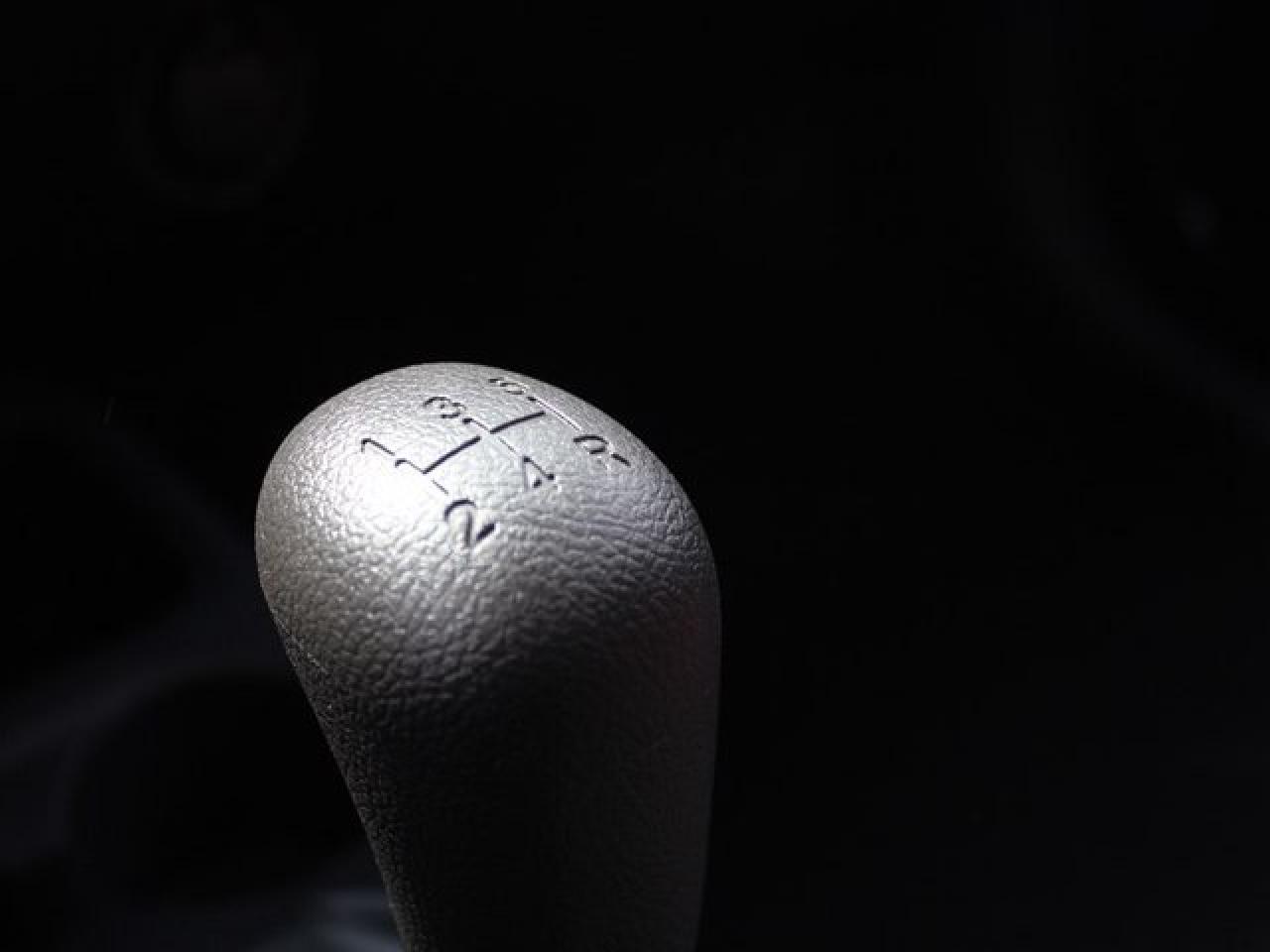 633485