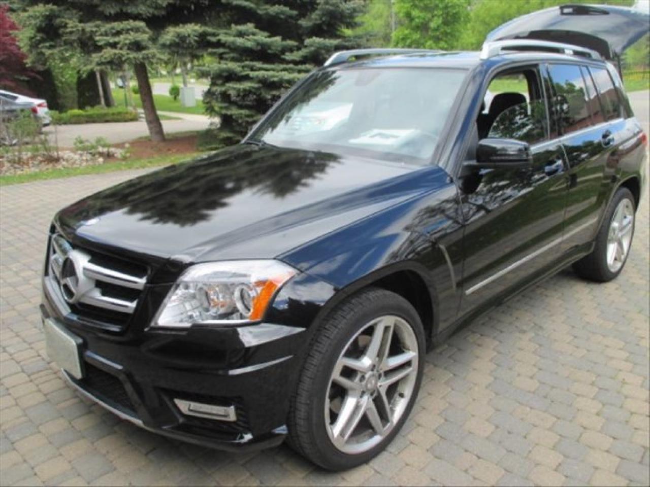 Used 2012 Mercedes-Benz GLK350 w/ NAVI, AWD, BLUETOOTH, ROOF RACK!!!! for sale in Markham, ON