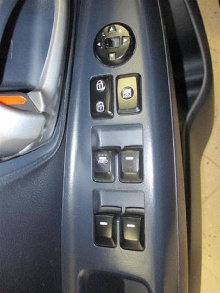 633726