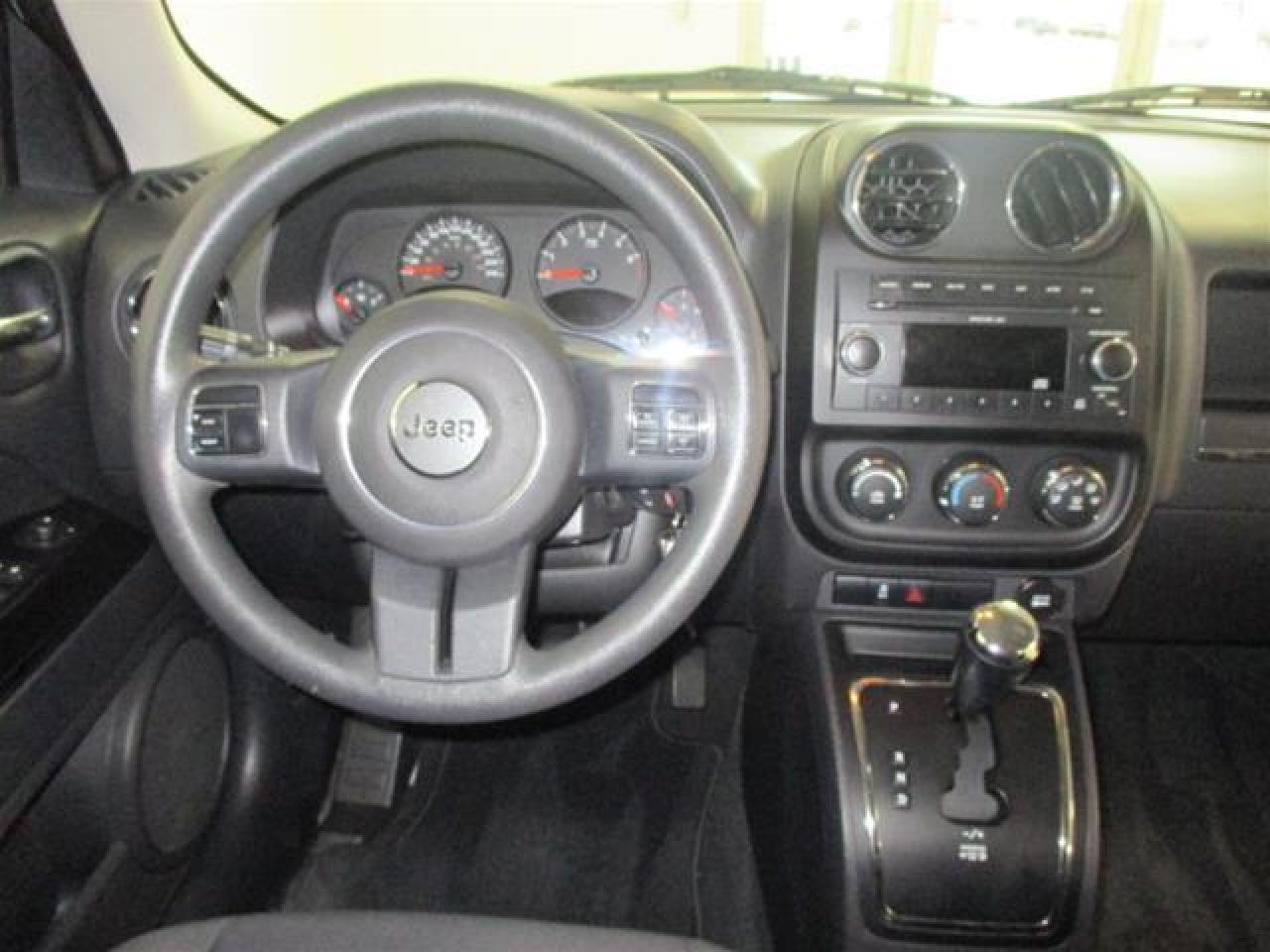 633730
