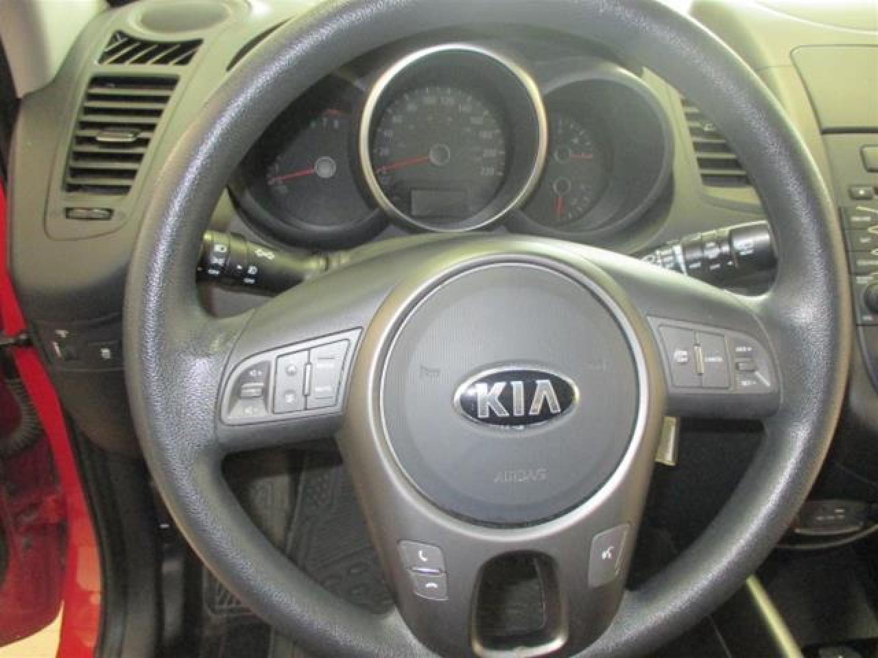 633746