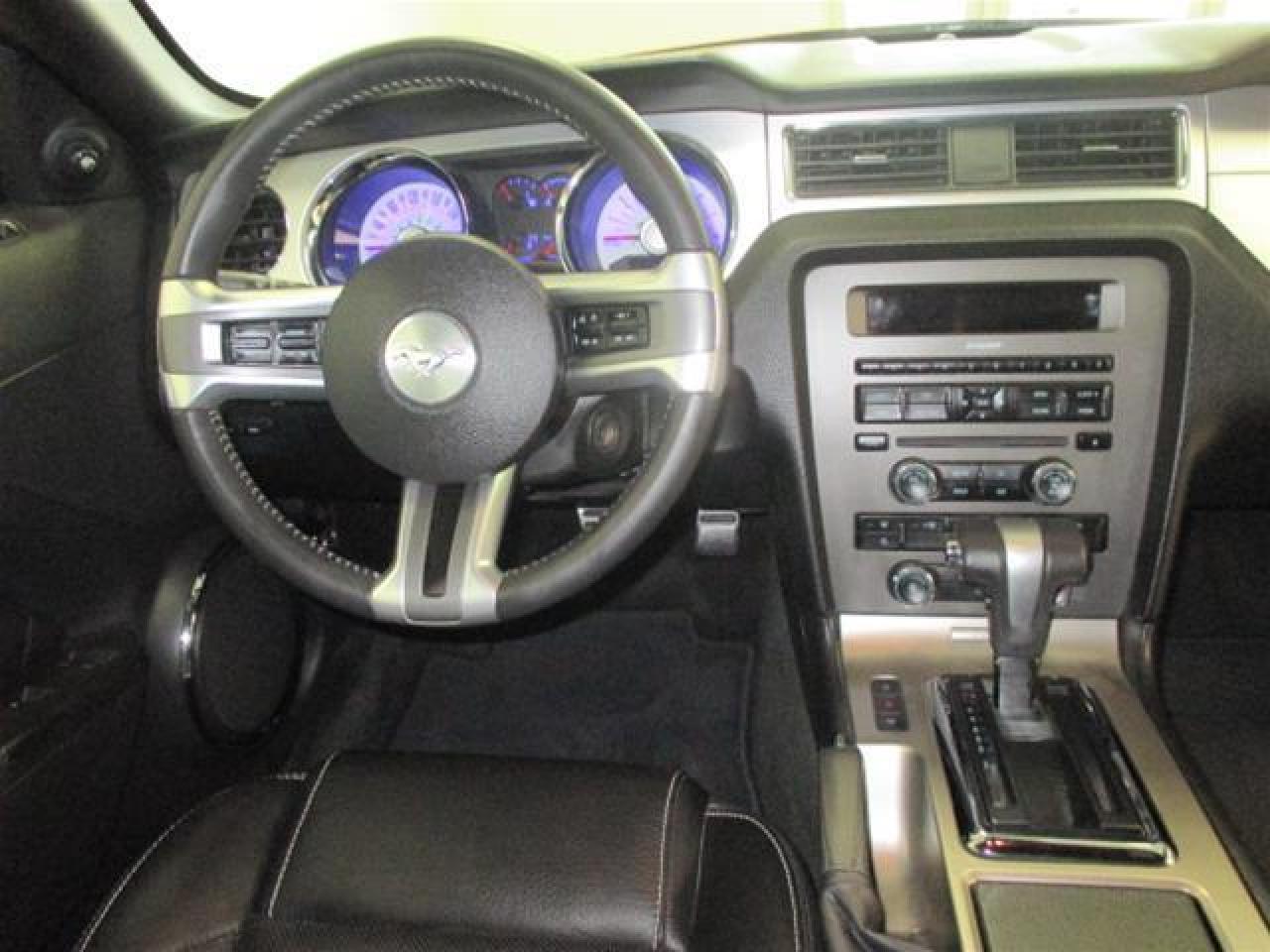 633787