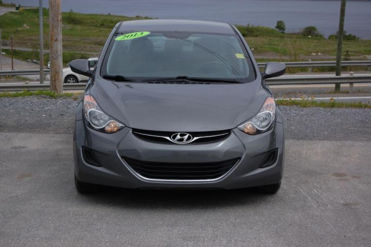 Used 2013 Hyundai Elantra GL for sale in Techumseh, ON