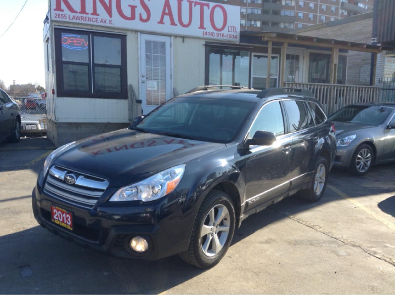 Used 2013 Subaru Outback limited, leather, navi, backup cam Bluetooth for sale in Welland, ON