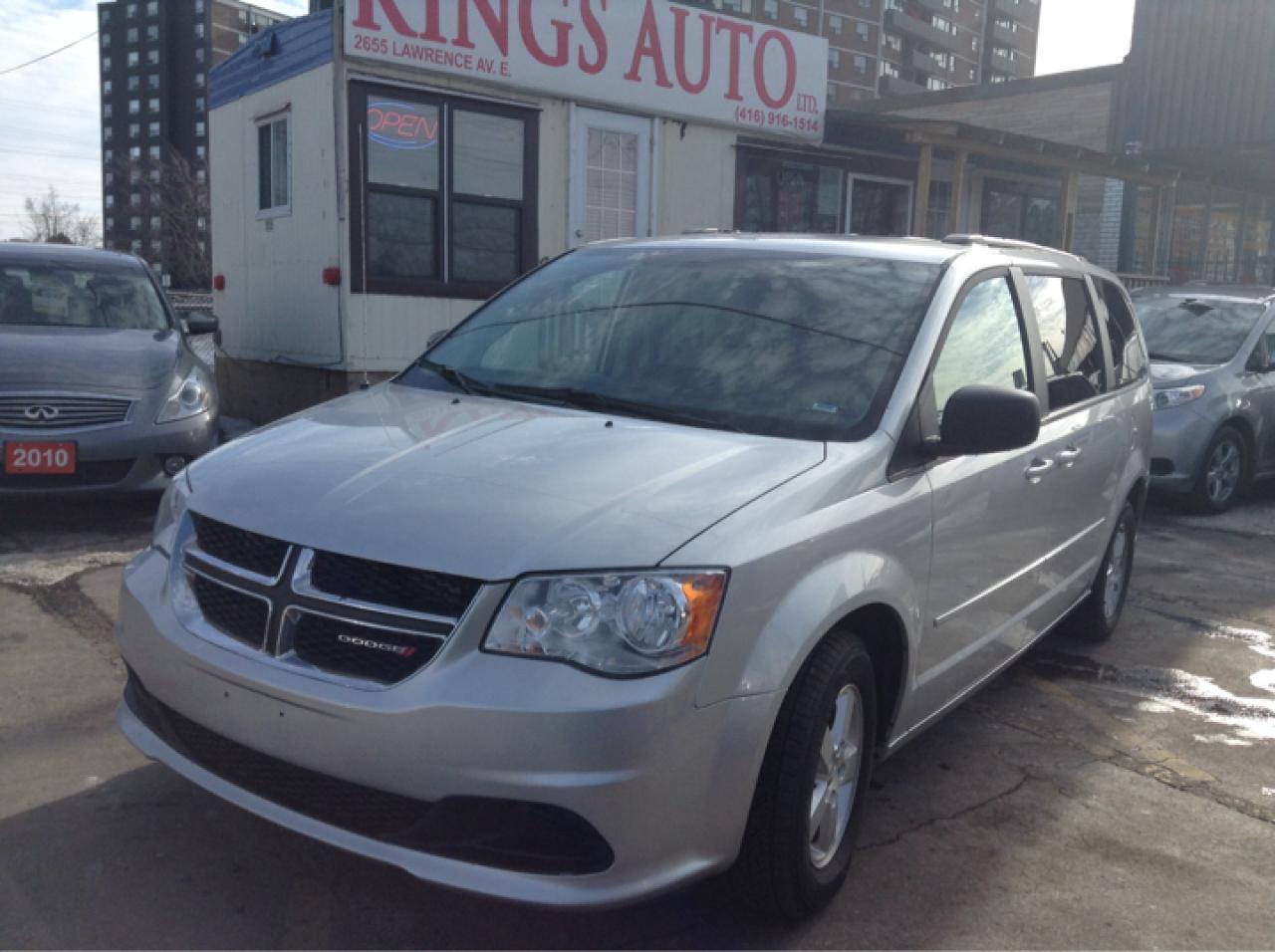 Used 2012 Dodge Grand Caravan SXT for sale in Perth, ON