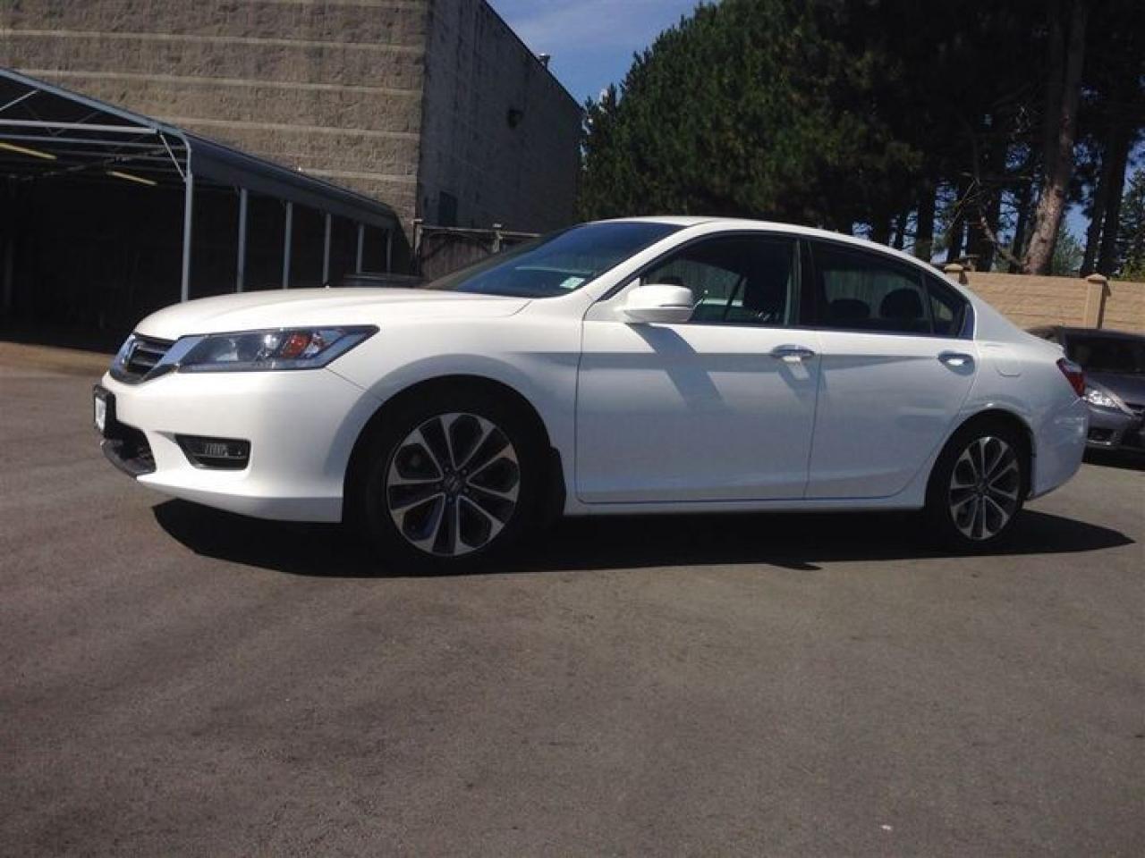 Used 2014 Honda Accord Sport for sale in Surrey, BC