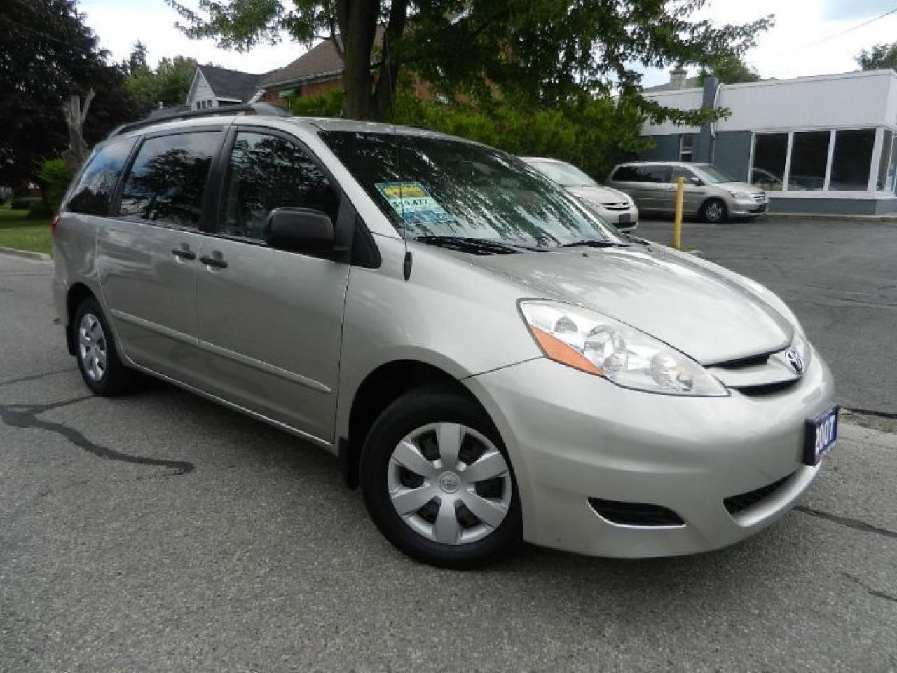 Used 2007 Toyota Sienna LOADED 7 PASS SUPER CLEAN LOW KMS for sale in Sarnia, ON