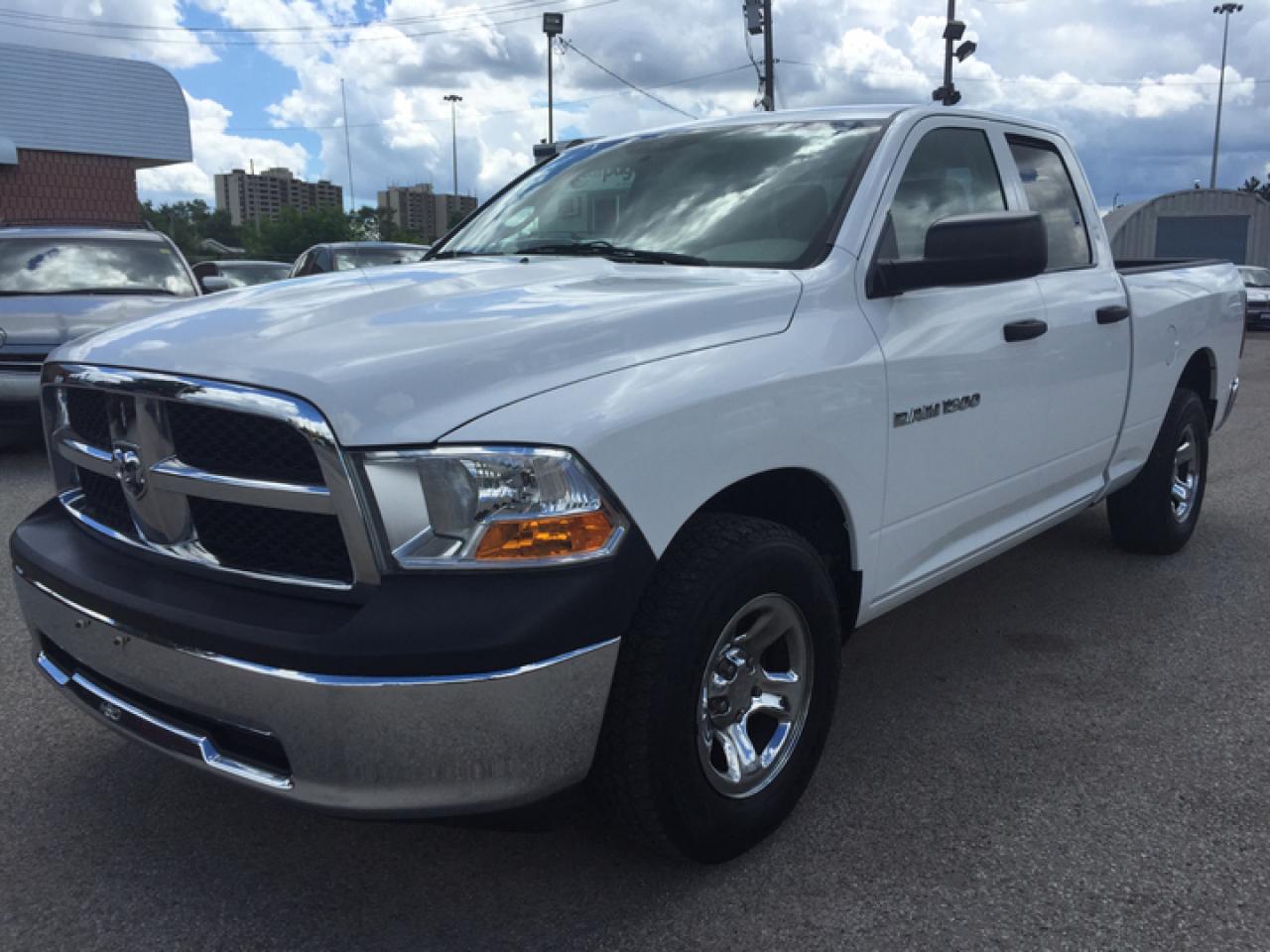Used 2011 Dodge Ram 1500 SATELITE RADIO- 4x4 - TOW BREAK- 4.7L for sale in Waterloo, ON