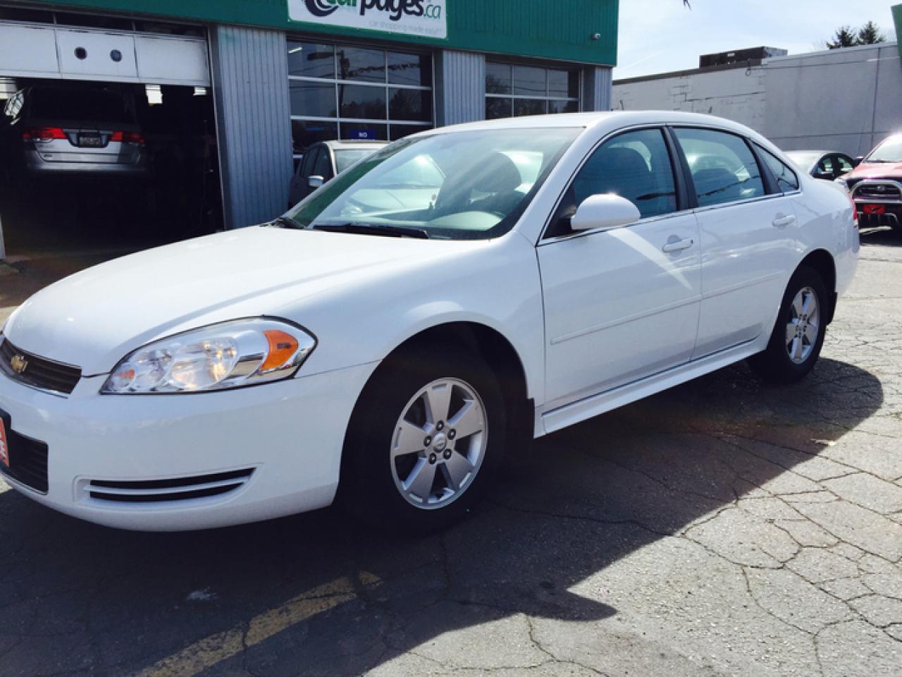 Used 2010 Chevrolet Impala LT- LOW KMS- CARPROOF CLEAN for sale in Waterloo, ON