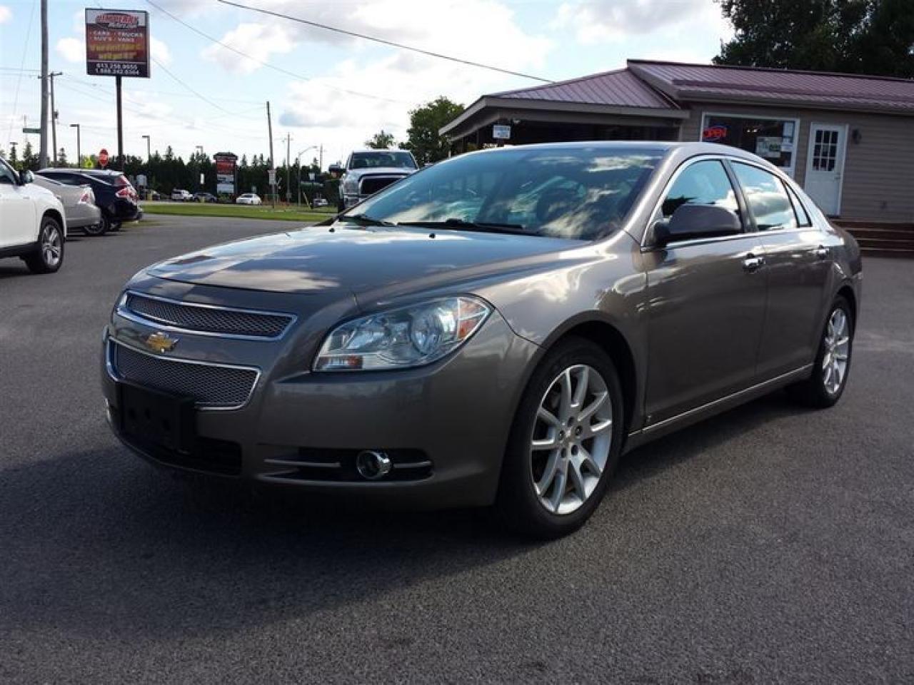 Used 2010 Chevrolet Malibu LIMITED for sale in Kenora, ON