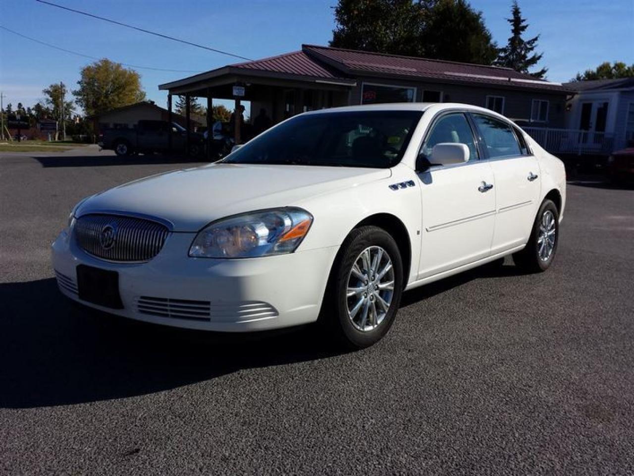 Used 2009 Buick Lucerne CXL for sale in Kenora, ON