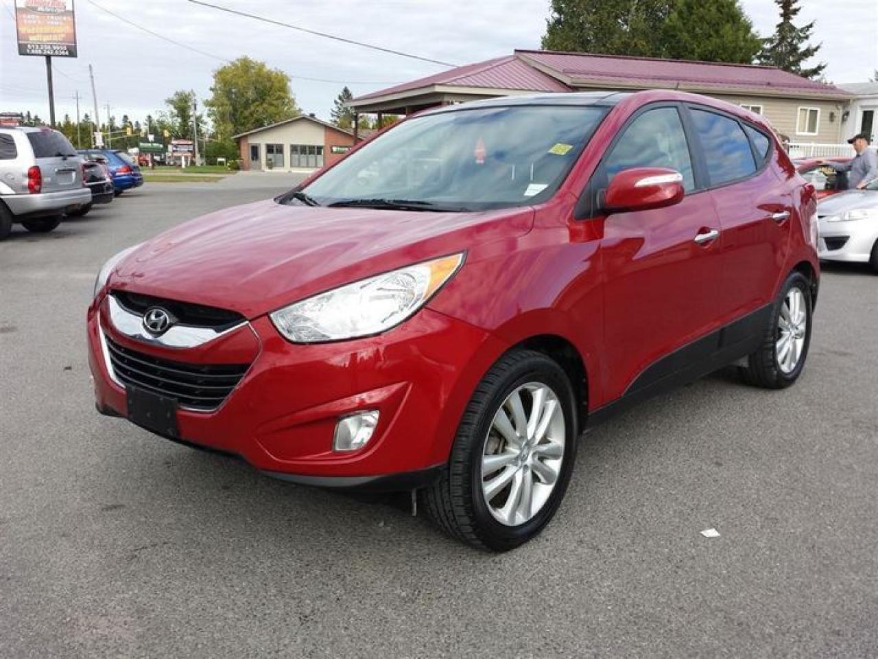 Used 2012 Hyundai Tucson Limited for sale in Kenora, ON
