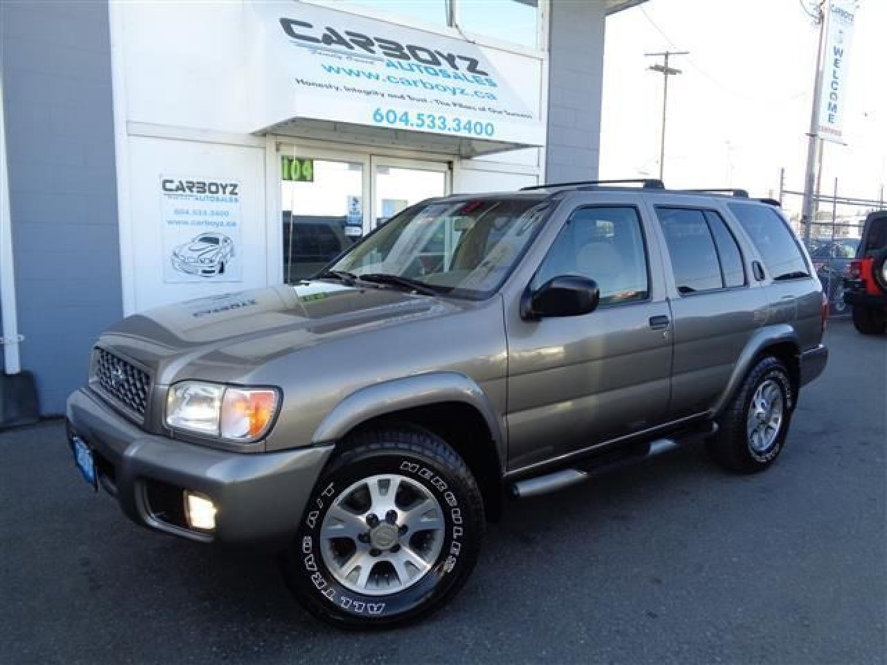 Used 2001 Nissan Pathfinder SE V6 4x4, No Accidents, Extra Clean for sale in Langley, BC