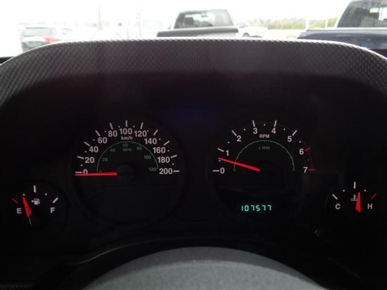 634812