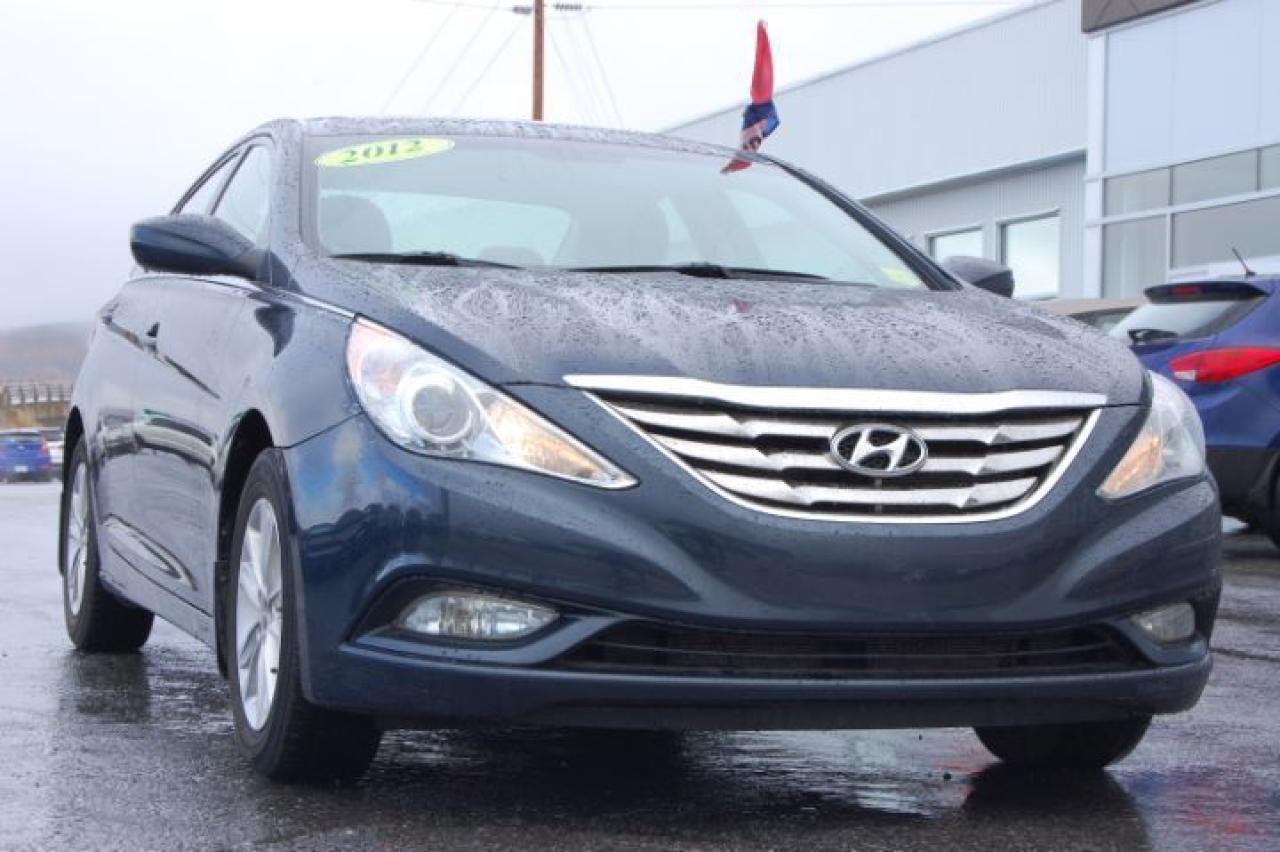 Used 2012 Hyundai Sonata GLS for sale in Kenora, ON