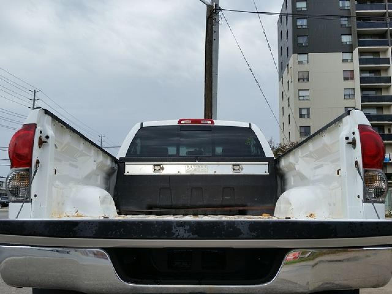 634875