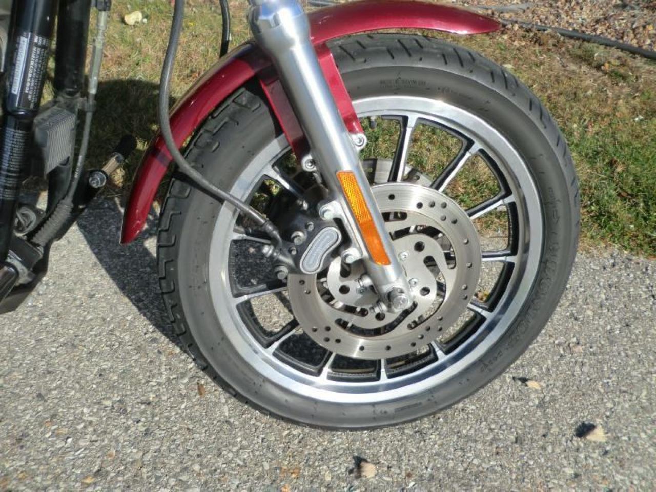 634992