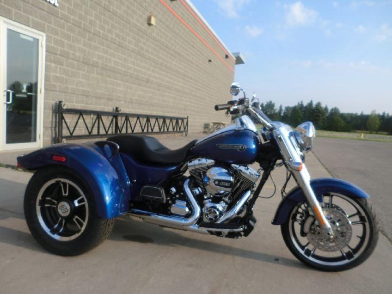 New 2015 Harley-Davidson Touring FLRT FREEWHEELER for sale in Blenheim, ON