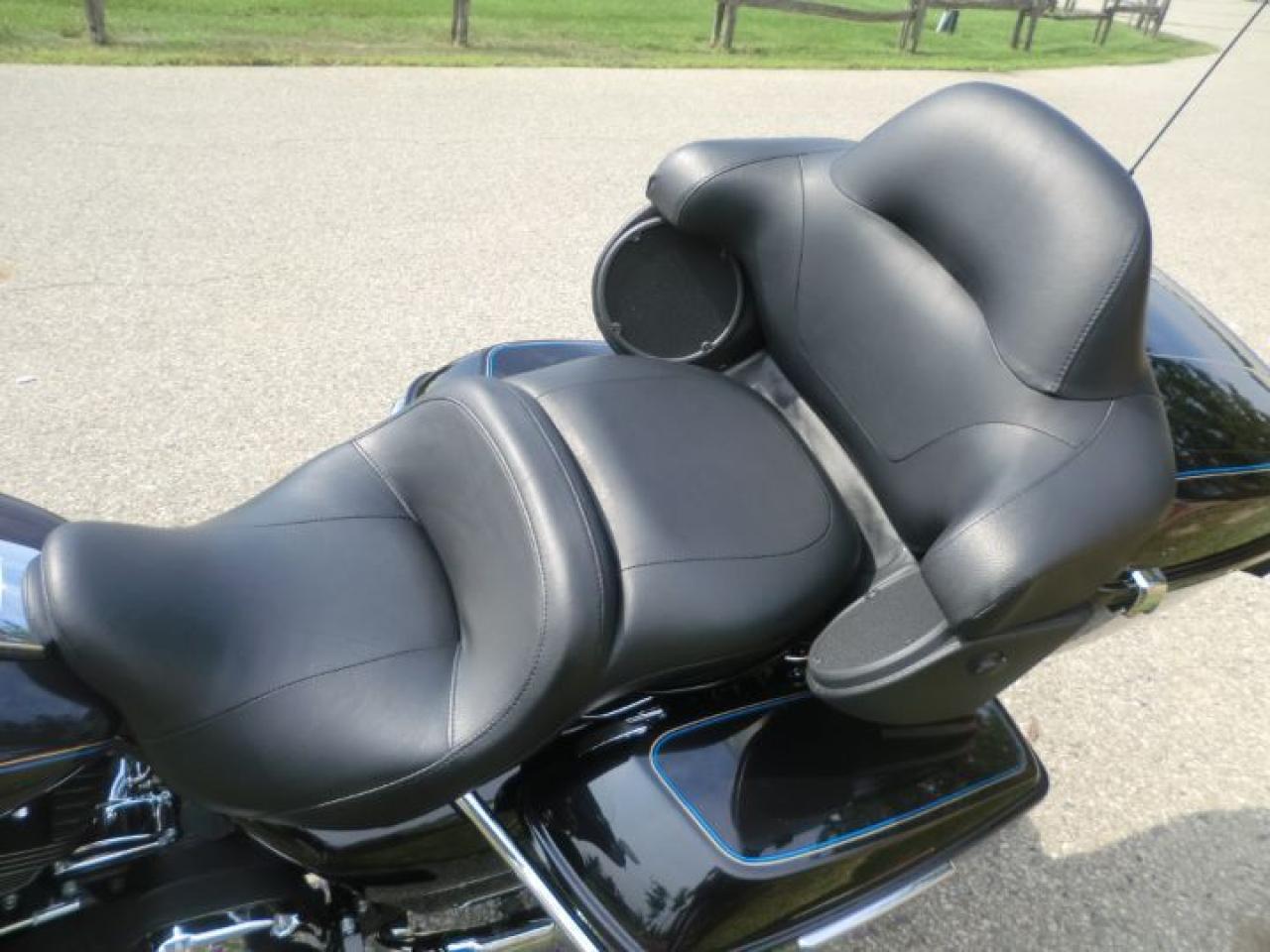 Used 2014 Harley-Davidson ULTRA CLASSIC FLHTCU Ultra Classic for sale in Blenheim, ON