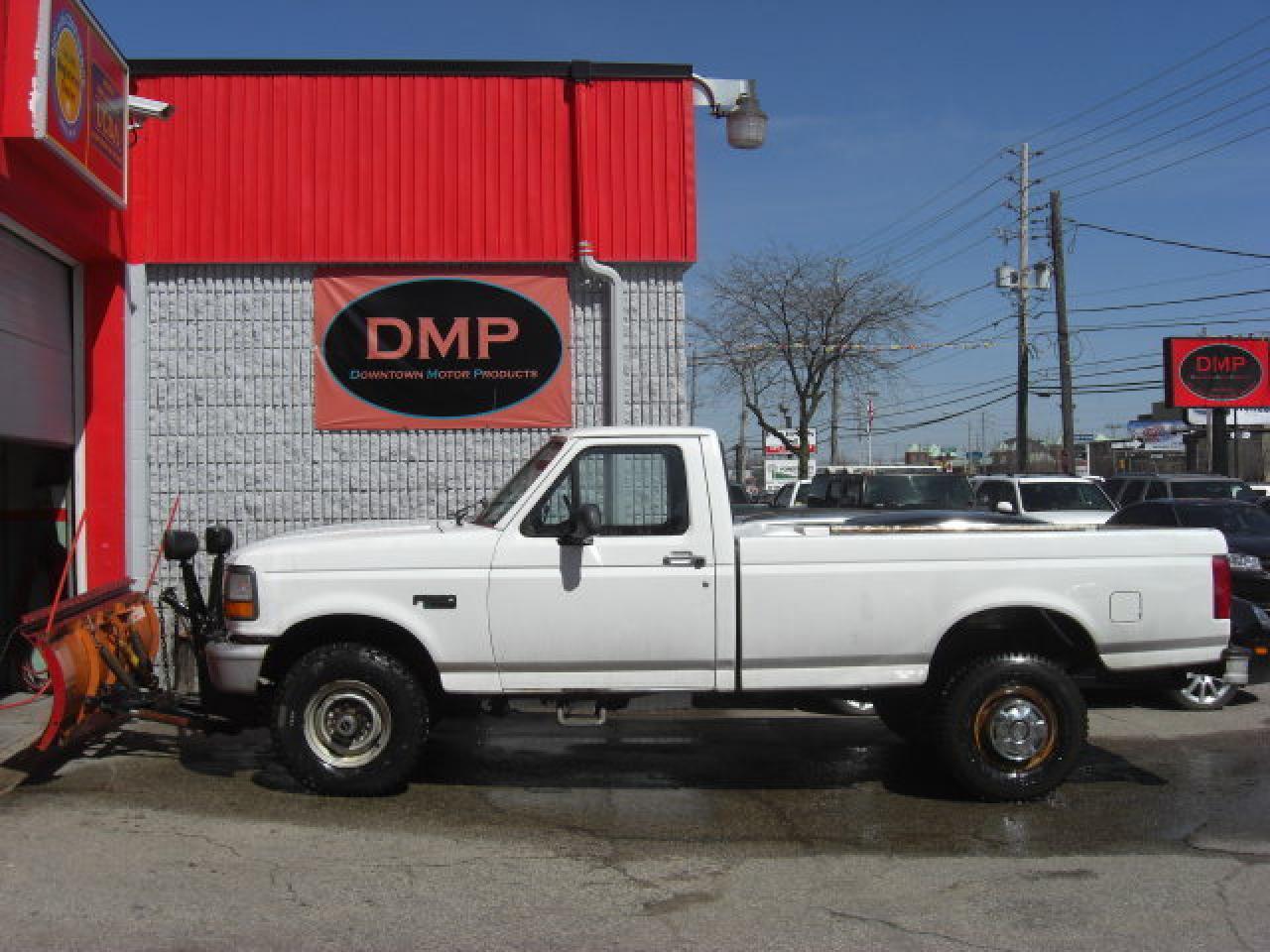 Used 1996 Ford F-250 XL 4X4 Propane Plow for sale in London, ON