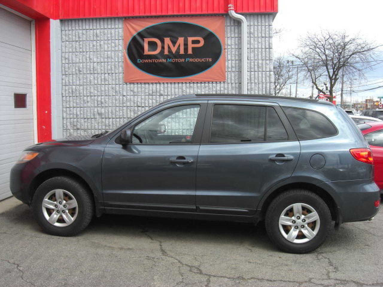 Used 2009 Hyundai Santa Fe GLS for sale in London, ON