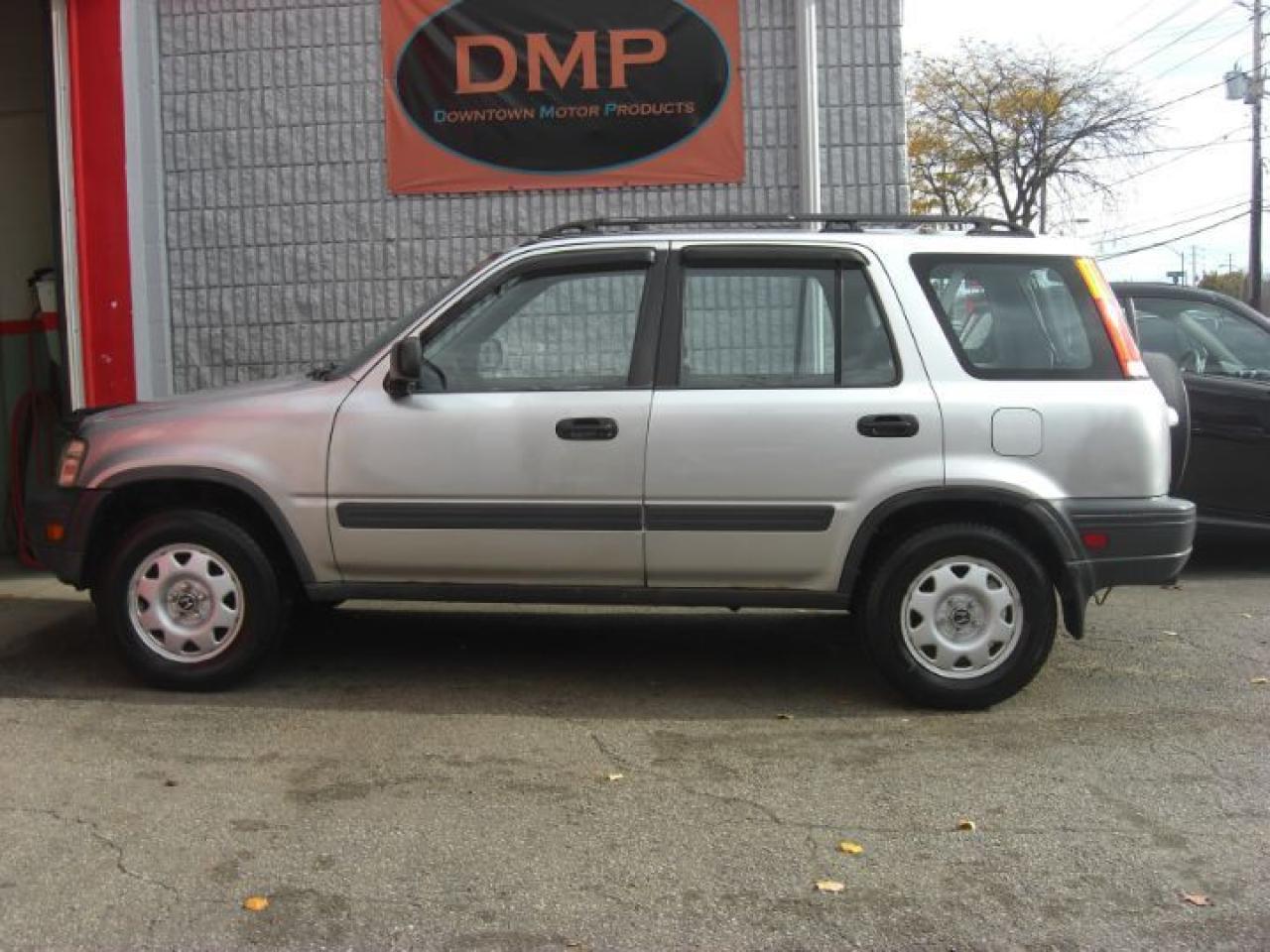 Used 1998 Honda CR-V LX 4WD for sale in London, ON