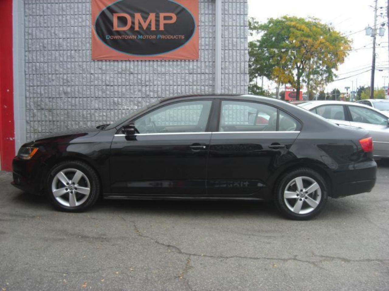 Used 2011 Volkswagen Jetta TDI COMFORTLINE for sale in London, ON