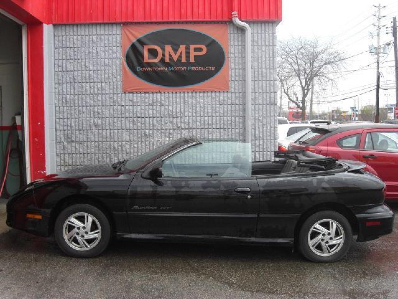 Used 2000 Pontiac Sunfire GT Convertible for sale in London, ON
