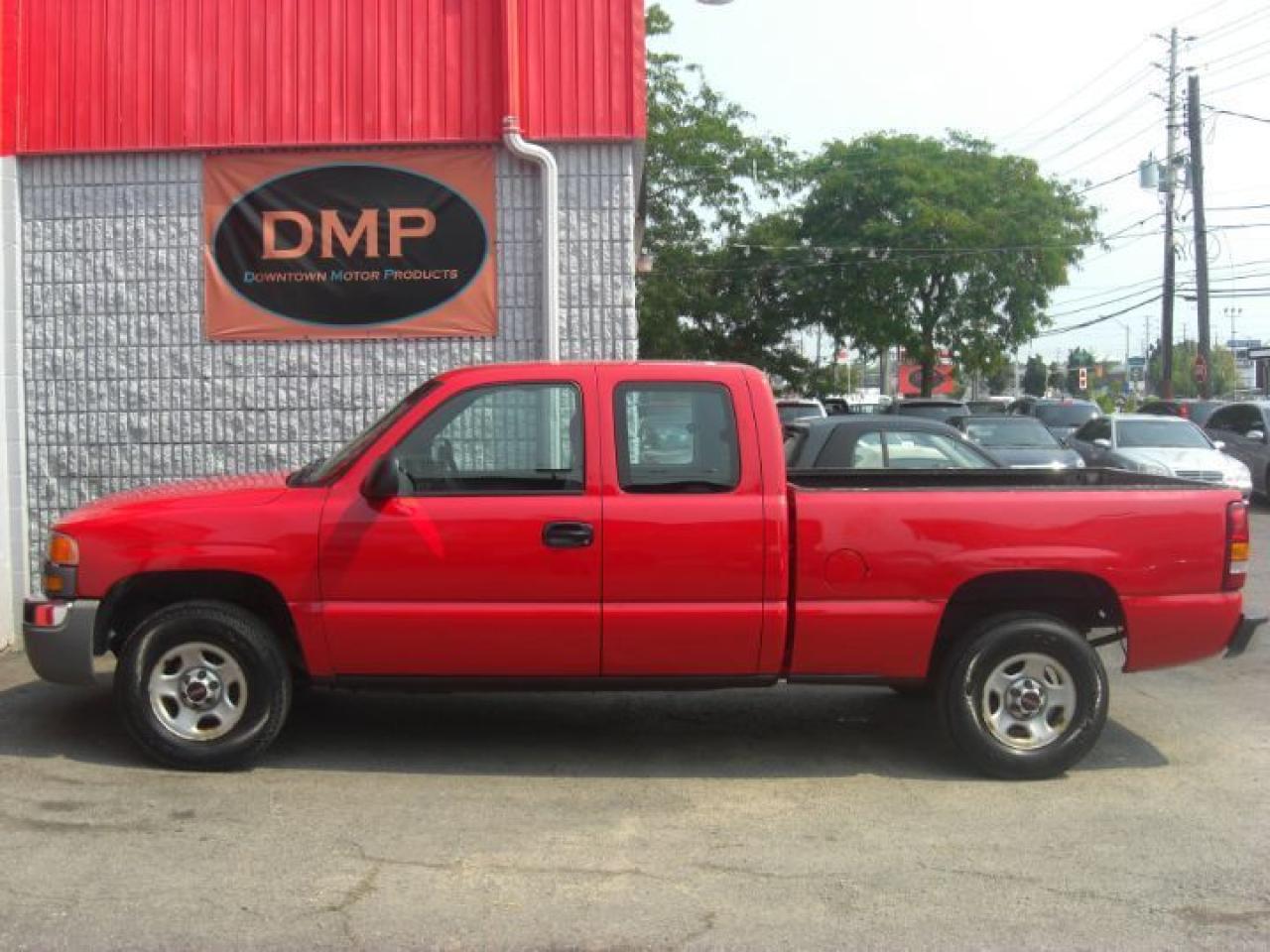 Used 2003 GMC Sierra EXT 4x4 for sale in London, ON