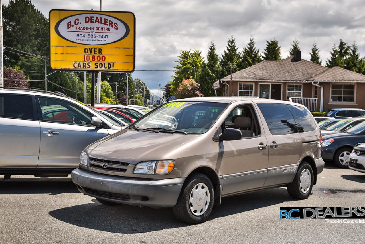 Used 1998 Toyota Sienna CE, 1-Year Warranty! for sale in Surrey, BC