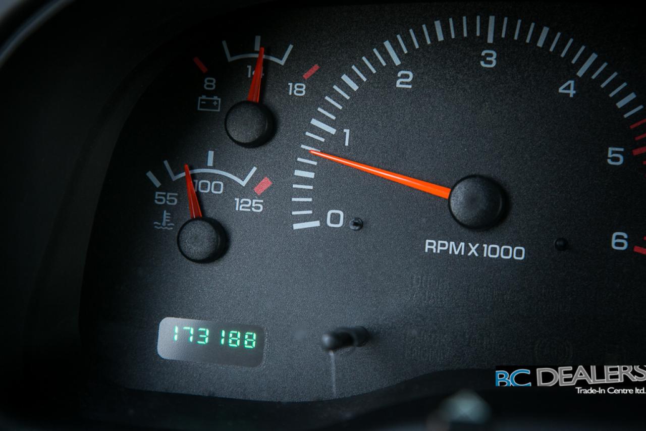 635500