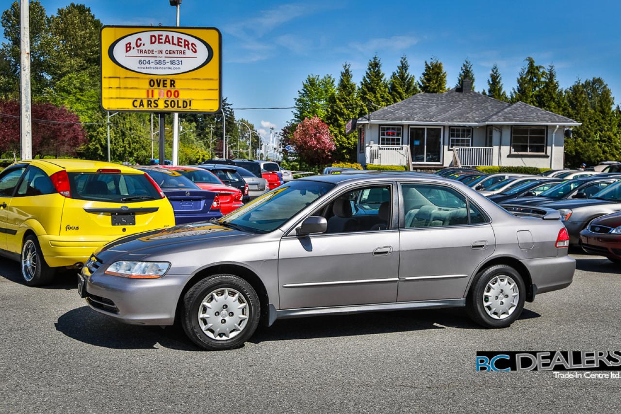 Used 2001 Honda Accord LX, 4-Cylinder, No Accidents, Free 1-Year Warranty for sale in Surrey, BC