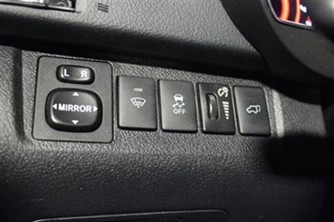 635637