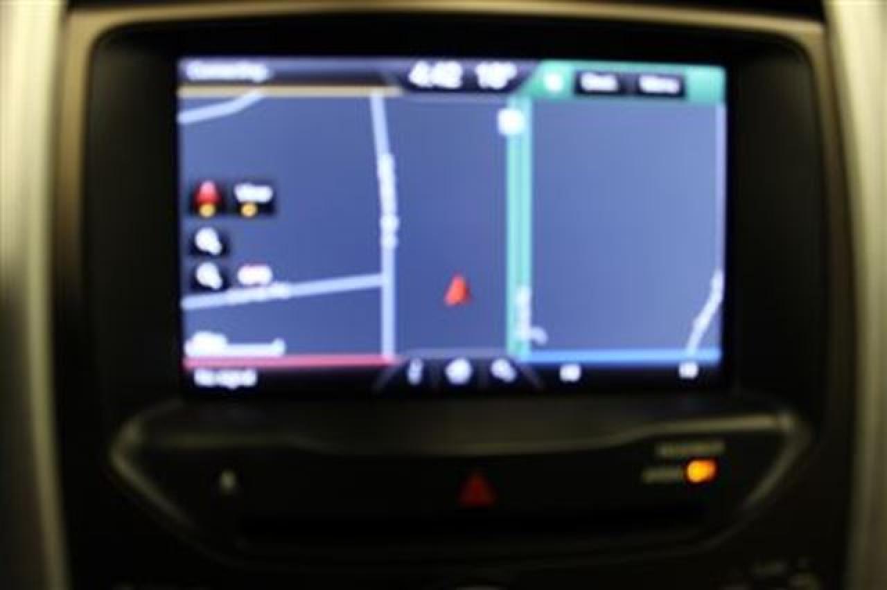 635649