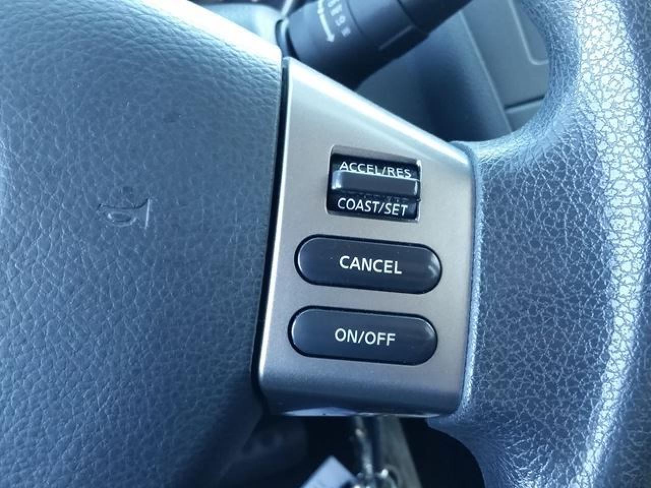 635677