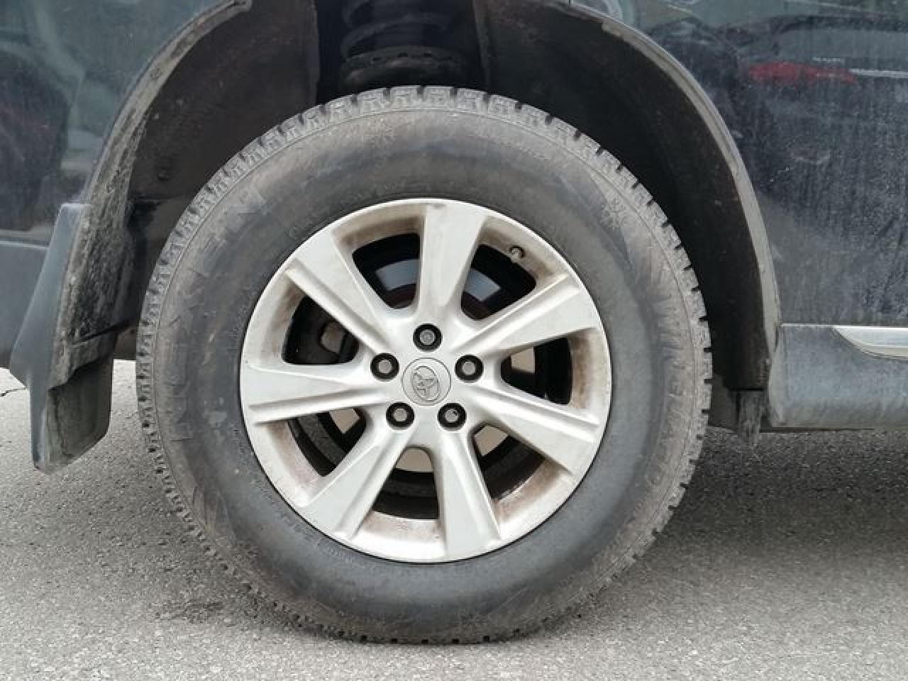 635717