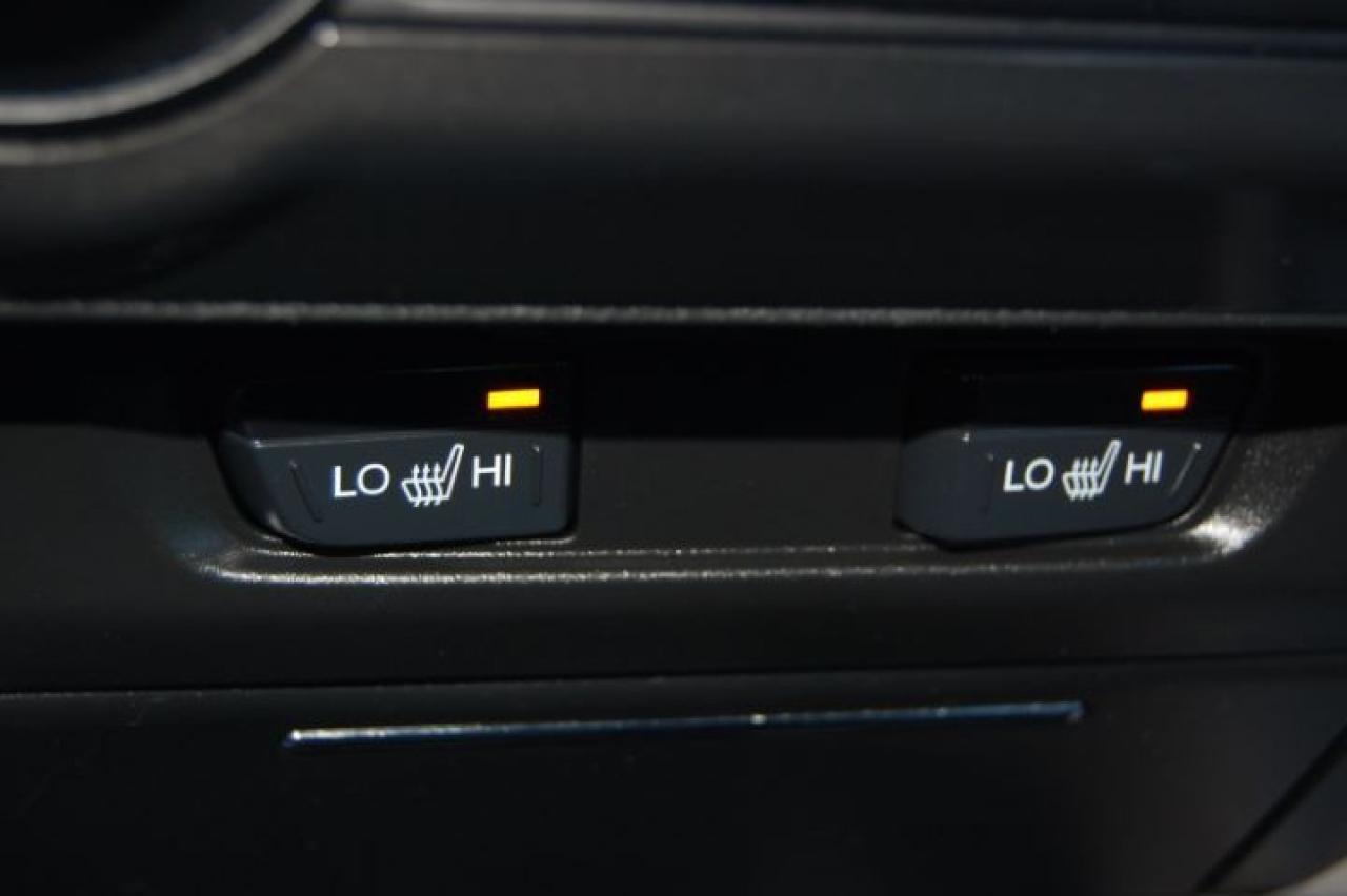 635762