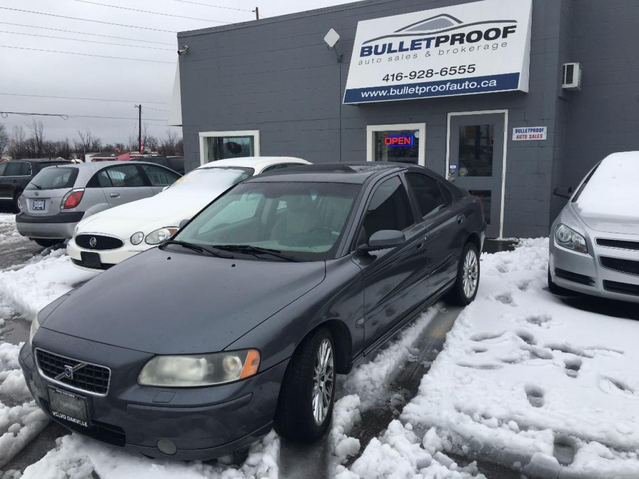 Used 2005 Volvo S60 2.5T AWD for sale in Halton Hills, ON