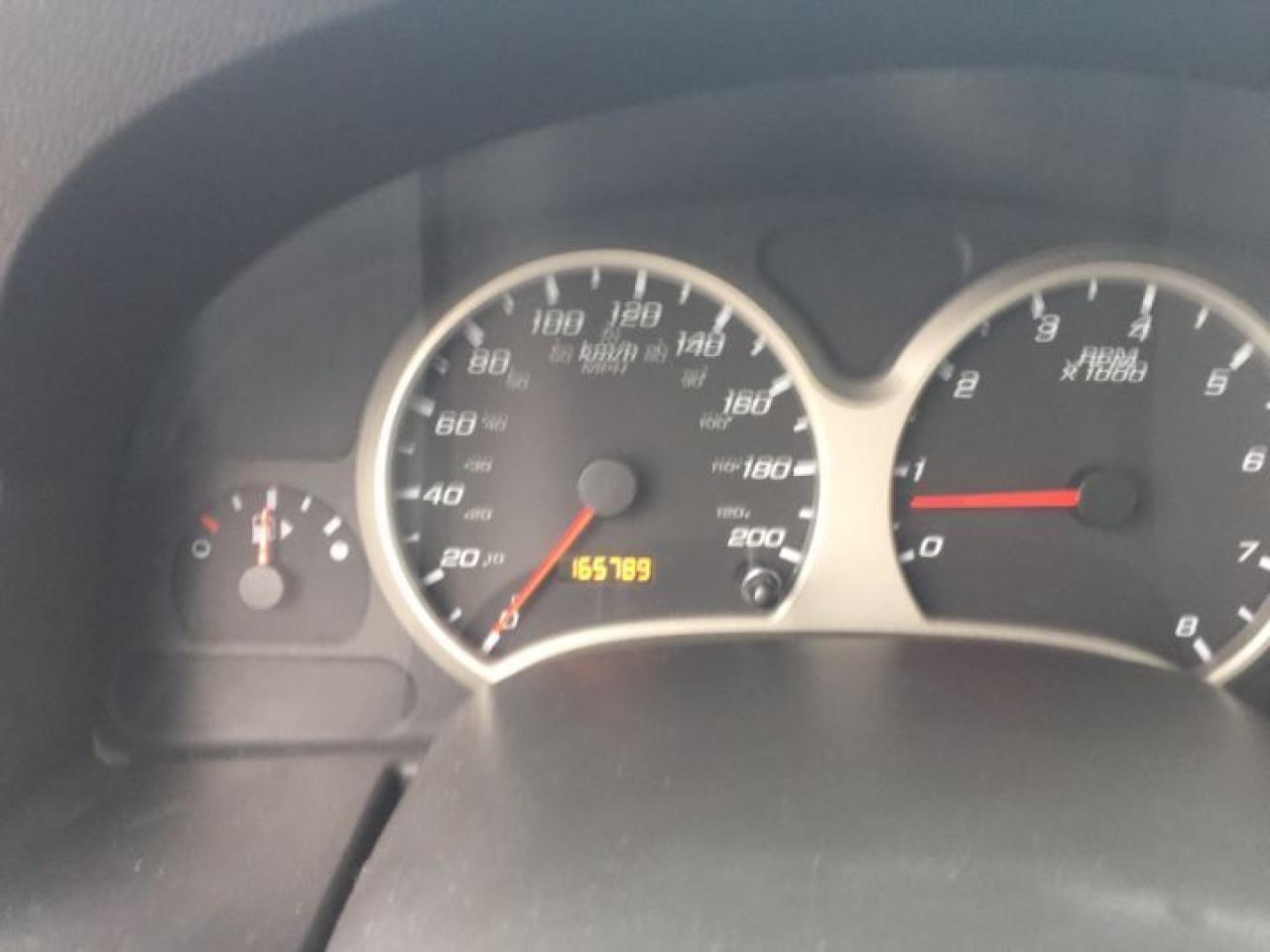 635826