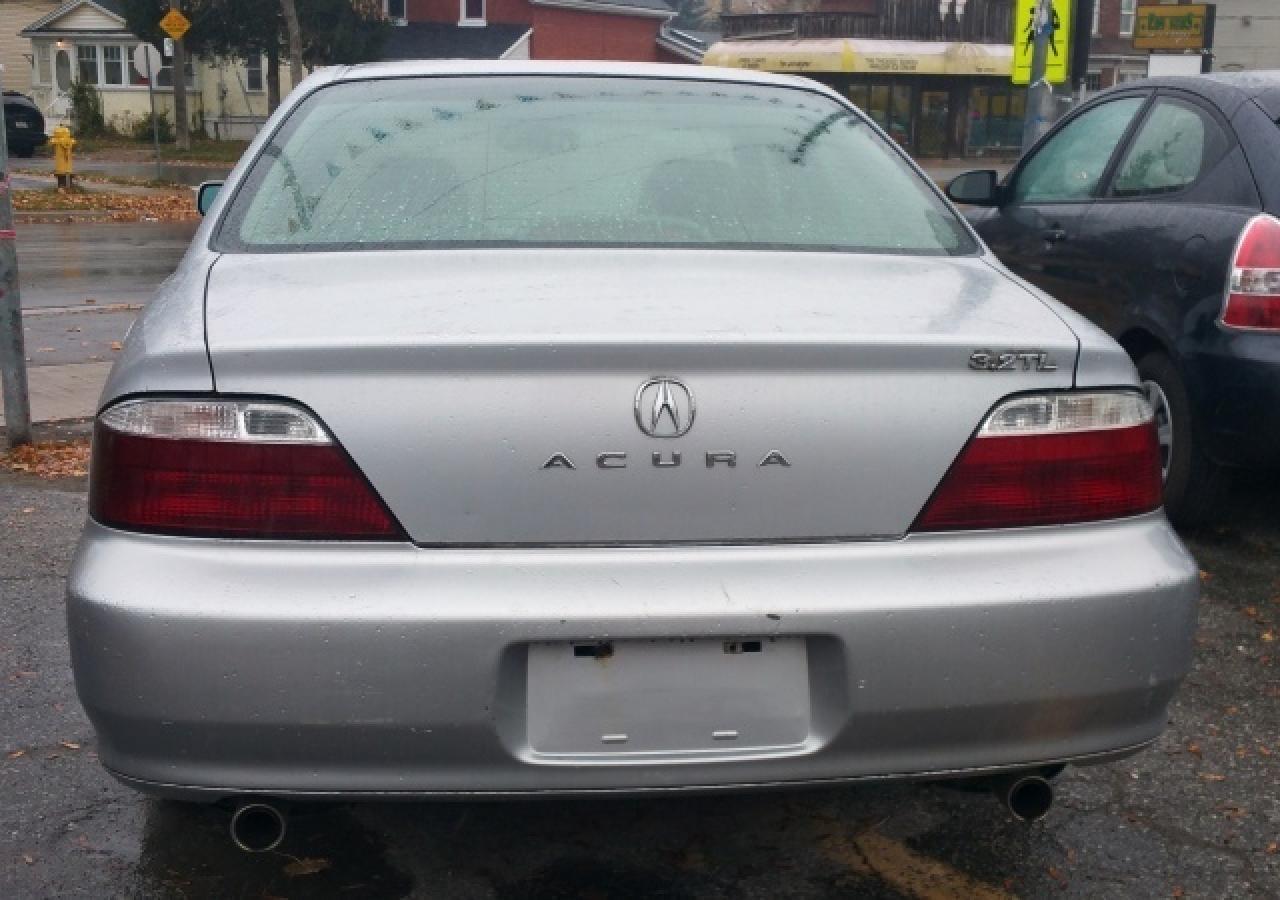 635911