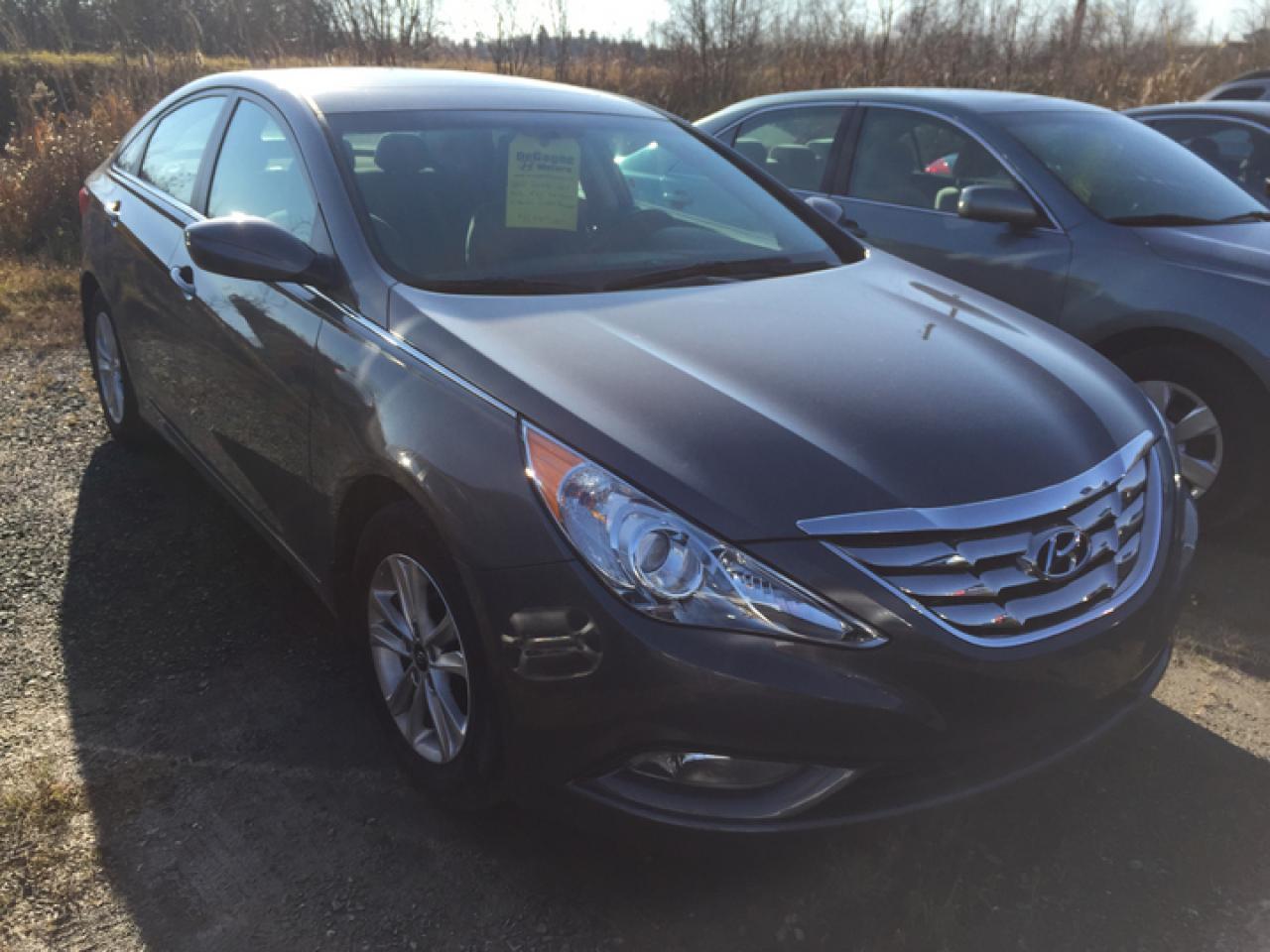 Used 2012 Hyundai Sonata GLS for sale in North Bay, ON