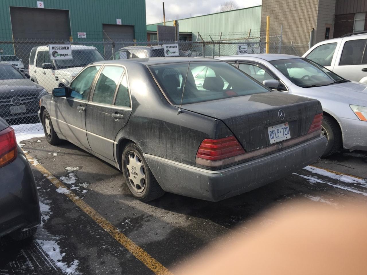 636003