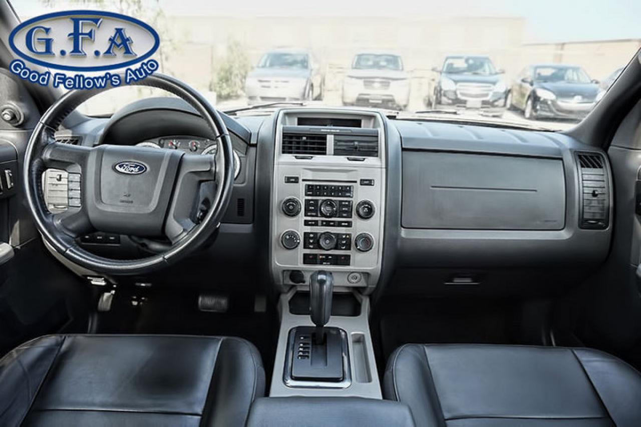 2011 Ford Escape LEATHER SEATING Photo10