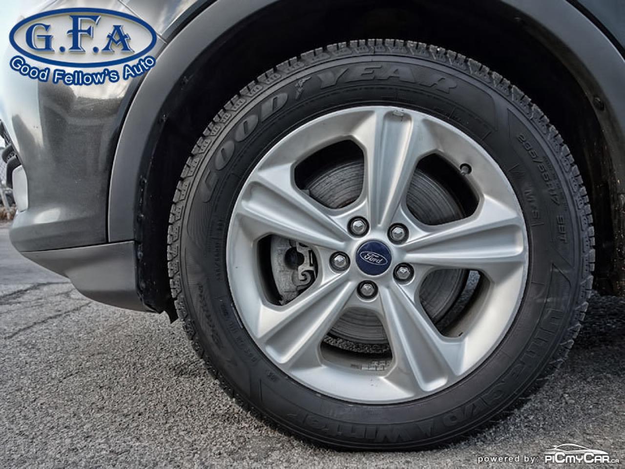 2013 Ford Escape YOUR CHARIOT TO YOUR NEXT ESCAPADE! 4WD, ECOBOOST Photo24