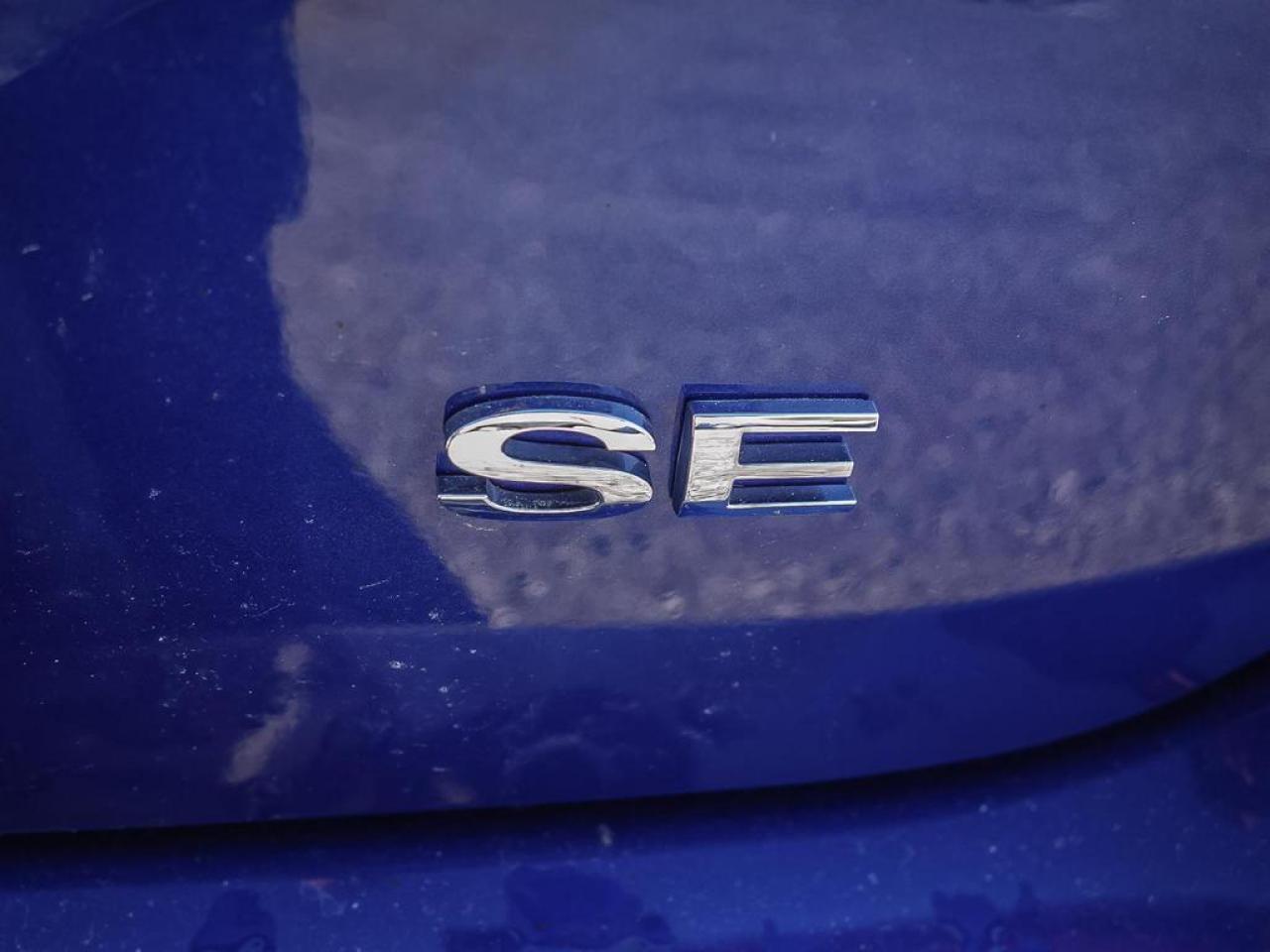 636105