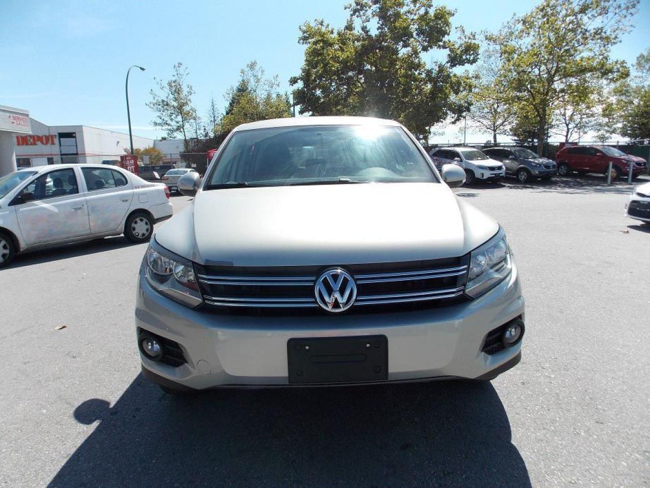 Used 2012 Volkswagen Tiguan COMFORTLINE for sale in Parksville, BC