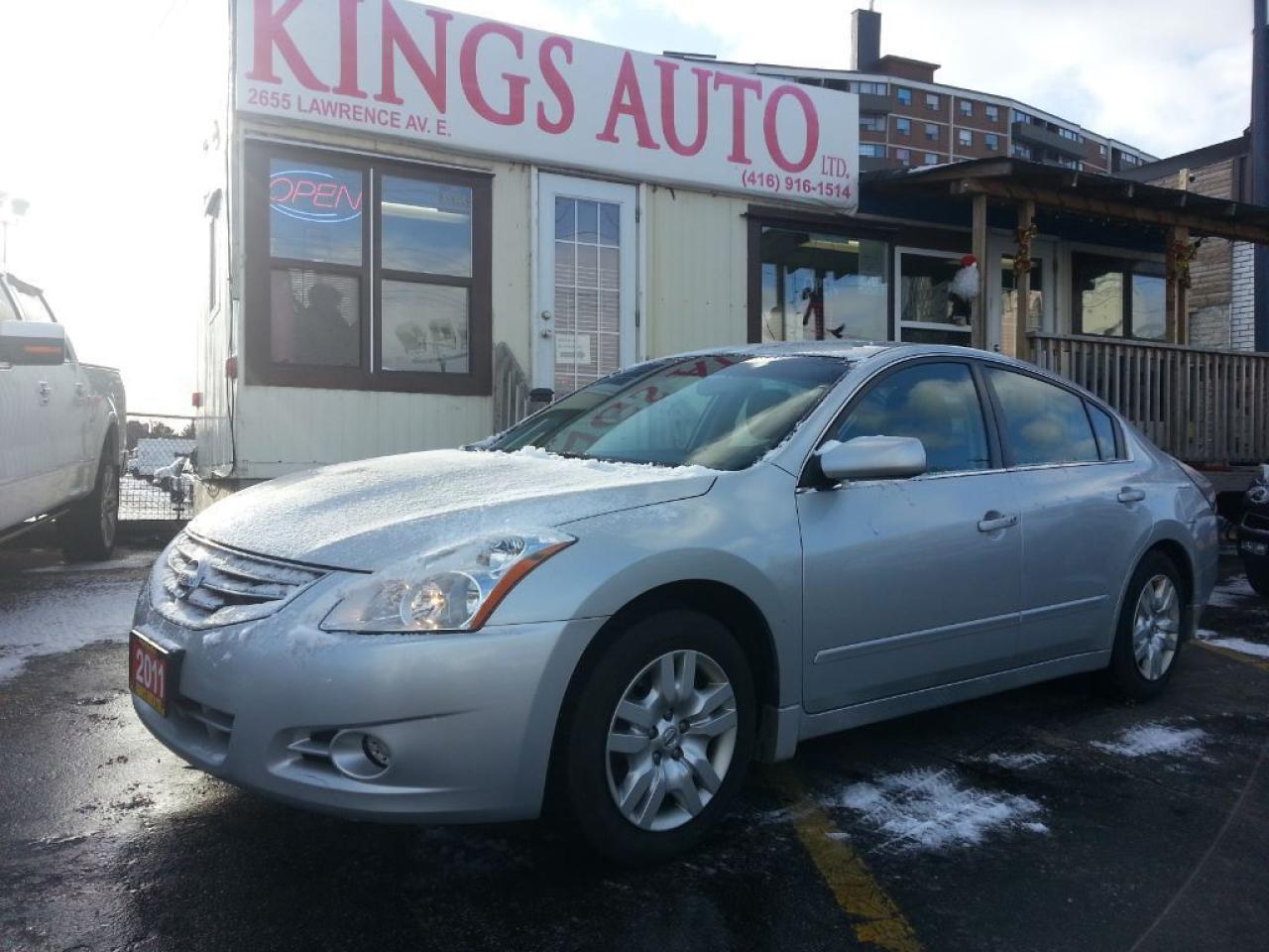 Used 2011 Nissan Altima 2.5s for sale in Waterdown, ON