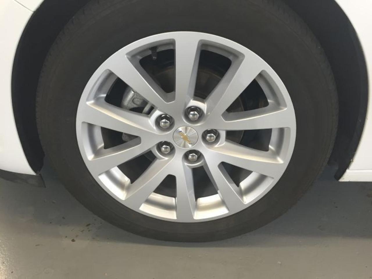 636261