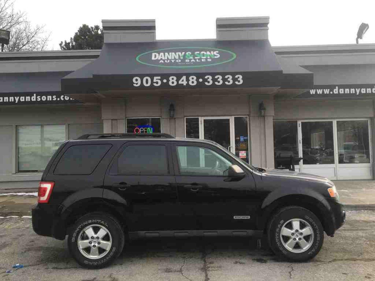 Used 2008 Ford Escape XLT | Roof Rail | Clean Interior and Exterior | for sale in Mississauga, ON